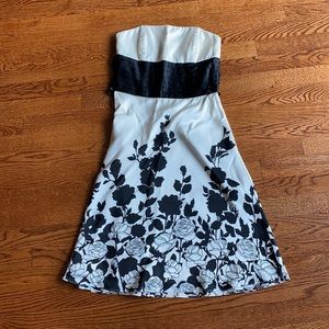 Never worn black/white dress